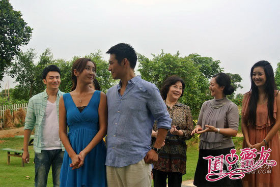 《闺蜜》成治愈系 严屹宽杜若溪支招消除不开心