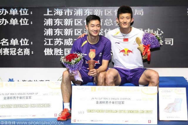 谌龙夺冠调侃 王睁茗 :他最大优点是女人缘好