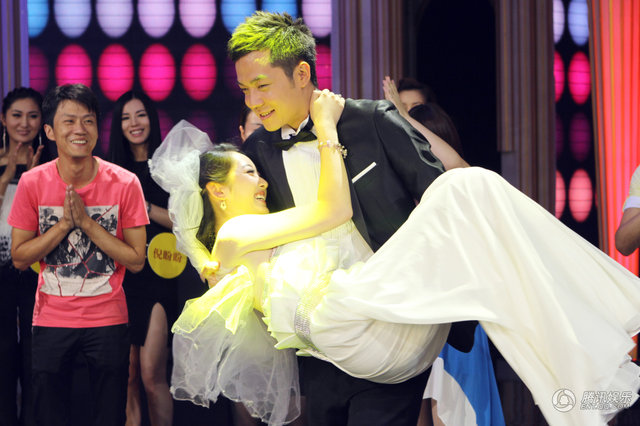 蒋梦婕被姚元浩求婚 《一克拉梦想》喜结良缘