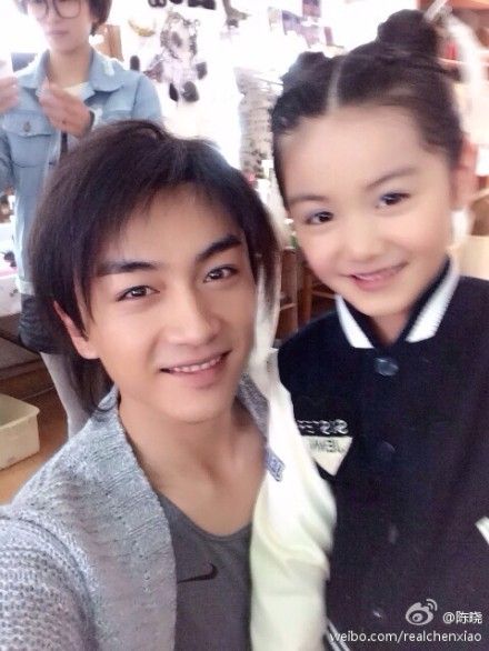 <em>小小龙女</em>乖巧水灵<em>杨过</em>陈晓称沦陷_娱乐_南都
