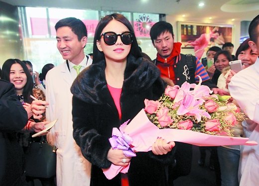 李湘为女儿angela鸣不平：没有小孩是完美的！