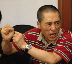 三问张艺谋vs“大舅”:是否侵犯名誉权?