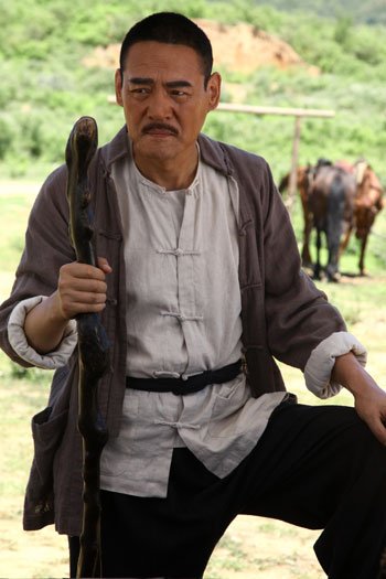 郭靖宇《打狗棍》登山东 巍子黑子演喋血双雄