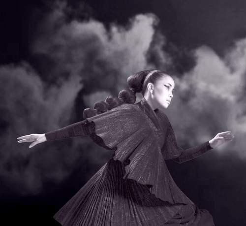 朱哲琴：唱片已死？音乐不朽！1610天的月出