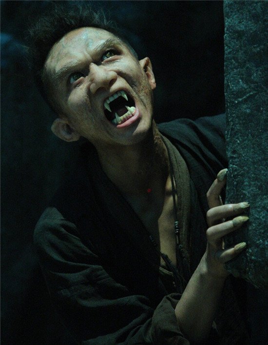 邓超《四大名捕2》跪地狂哭 陈嘉上不忍下剪刀