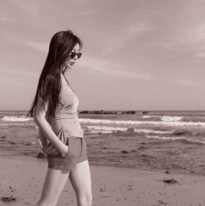 巩新亮发单身宣言疑与郎朗分手：谢谢曾爱我