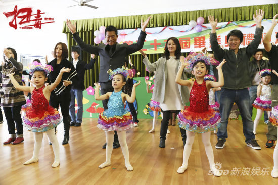 《扫毒》首周票房告捷 家辉生日古仔跳舞