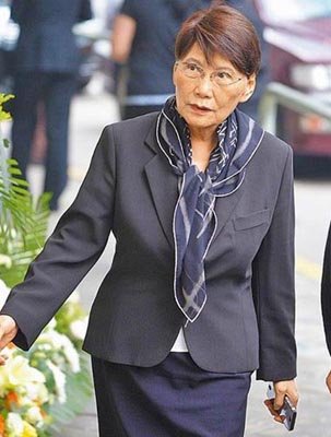 甄珍被曝抛售香港豪宅 套现一亿陷离婚分产危机_娱乐_南都网