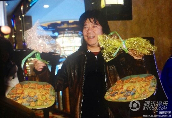 郝蕾办婚礼暨儿子百日宴 赵薇姚晨等到场祝贺