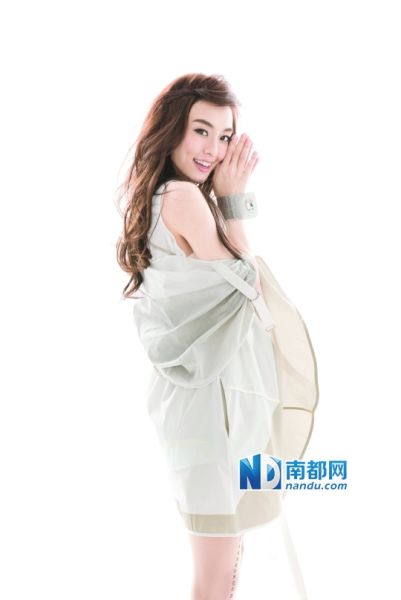 汪峰陈坤等将广州跨年 范玮琪谈爱情保鲜