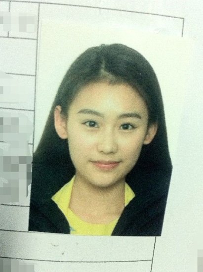 北影女神证件照曝光 像黄圣依和张柏芝综合体