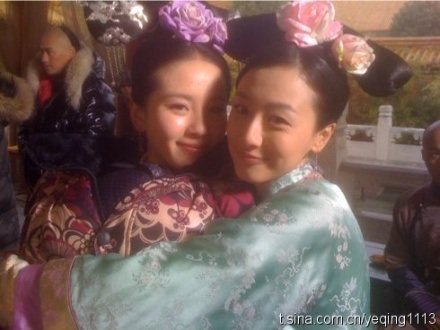 刘诗诗叶青杨幂唐嫣 盘点娱乐圈“恩爱”闺蜜照