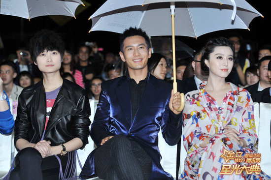 刘诗诗叶青杨幂唐嫣 盘点娱乐圈“恩爱”闺蜜照