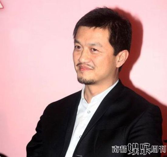 李亚鹏：商业新贵自尊强 可惜绕不开过往