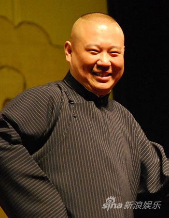 郭德纲父亲为退休警察：新闻多未必好事