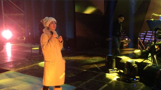 许茹芸婚后首现身彩排个唱 将为老公献歌