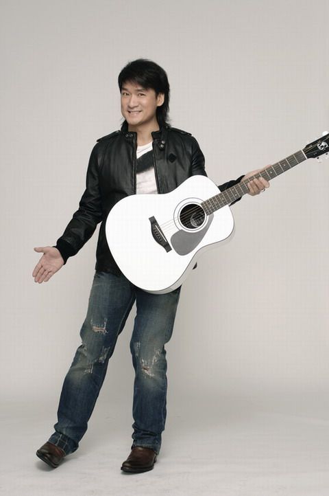 周华健曾获街头艺人执照 成《好歌曲》资深暖男