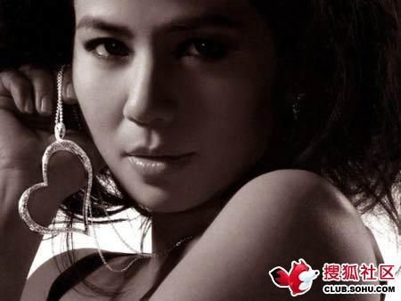 林心如是校花高圆圆啃鸡腿 女星被发掘的情景