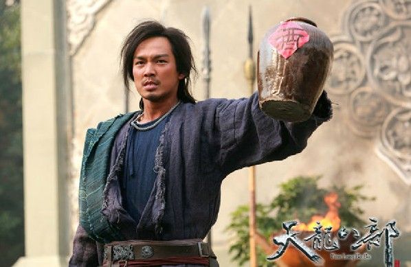 钟汉良演乔峰吃尽苦头：感觉自己变成神经病了