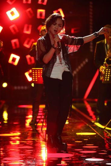 周笔畅《烦》超越原唱 震倒现场大众评审