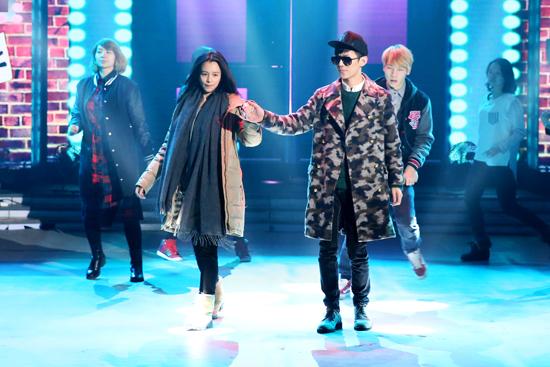 《完美假妻》主创齐聚快本 何炅首度嘉宾登台