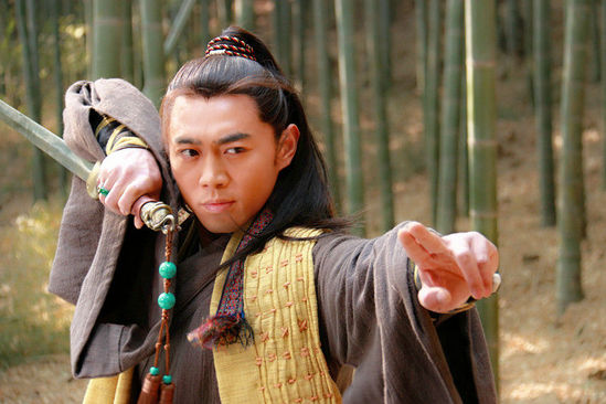 孙彬皓《<em>新甘十九妹</em>》化身武林大侠 傲视群雄