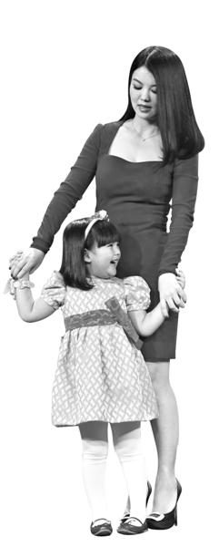 央视春晚语言节目史上最少 各家卫视春晚花招多