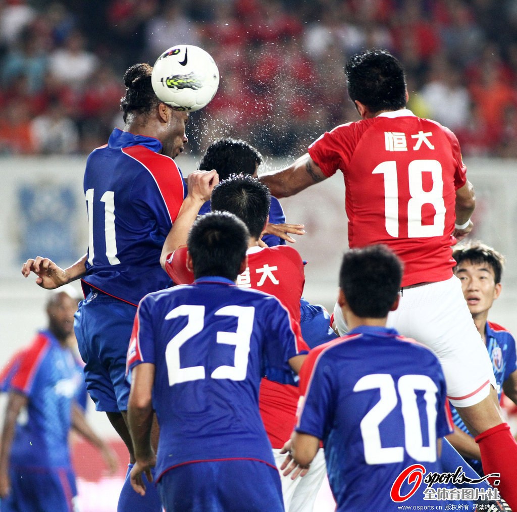 阿尔滨核心自由身重返西甲 41场比赛10球8助