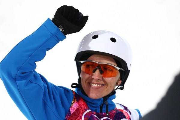 孙杨:李妮娜值得所有人尊重 不以成败论英雄