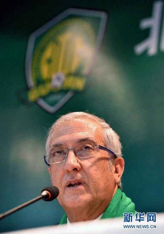 北京国安队新任主帅亮相