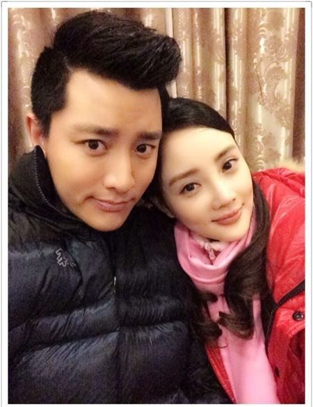 黄晓明正式公开与Angelababy恋情 送女友兰博