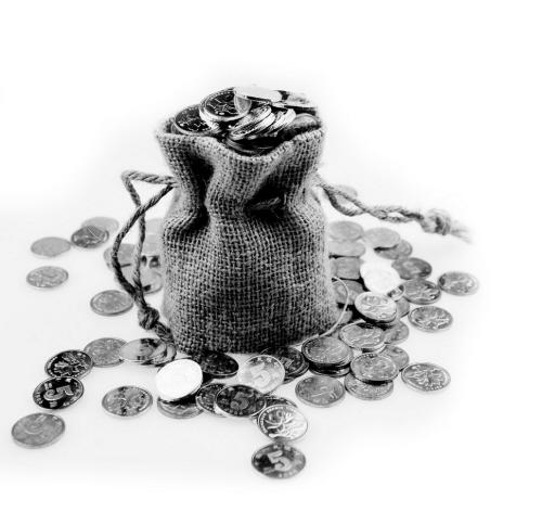 余额宝银行理财产品抢走国债风头