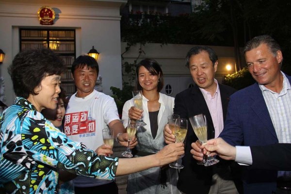 <em>双鱼女天秤男</em> 南都以星座分析李娜夫妇吵架_体