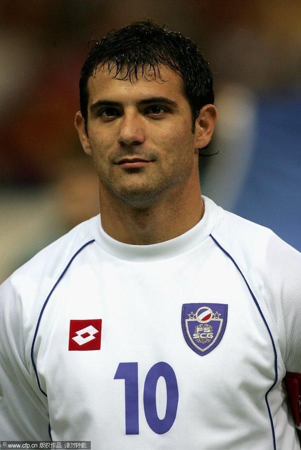 国米三冠功勋返意甲当教练 携手米兰宫斗牺牲