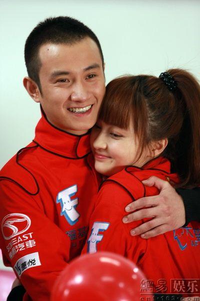 传姚笛去年7月与迟帅分手 同月恋上文章