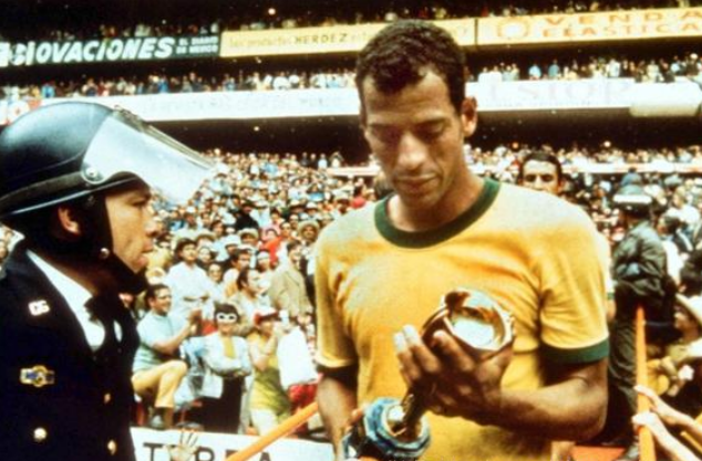 张斌:巴西式国难与登月一个国家的足球史