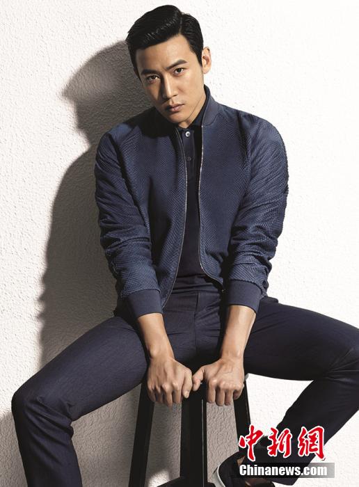 陆毅化身摩登绅士 梳复古<em>三七分发型</em>_消费_南