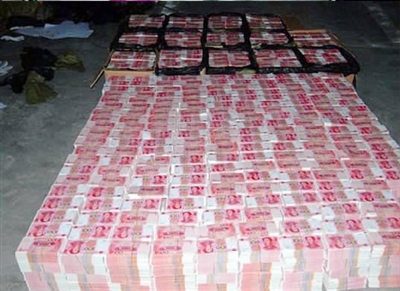 懂电脑机械印刷 制售假币过百万元