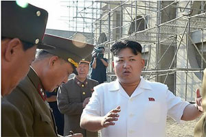 金正恩视察公寓建设工地 赞其符合现代审美感