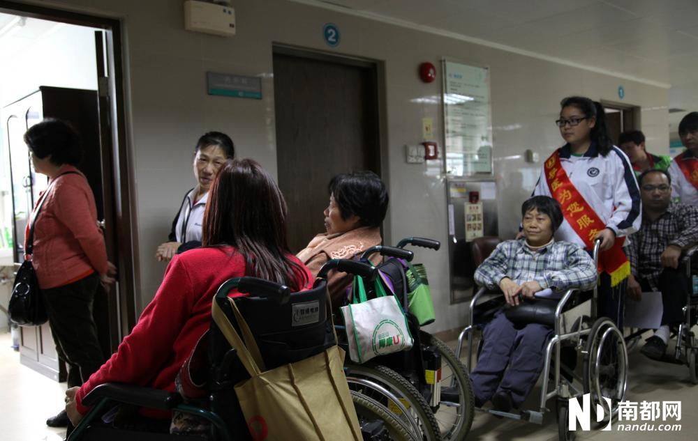 北医三院附近的旅馆_广医三院收入