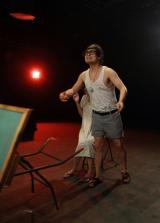 侧田mv打恶搞：吴彦祖成肌肉版小天鹅