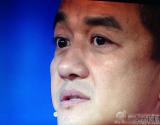 李亚鹏离婚后首亮相数次泛泪