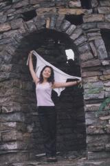 龚琳娜学生时代照片曝光 网友：看得我忐忑