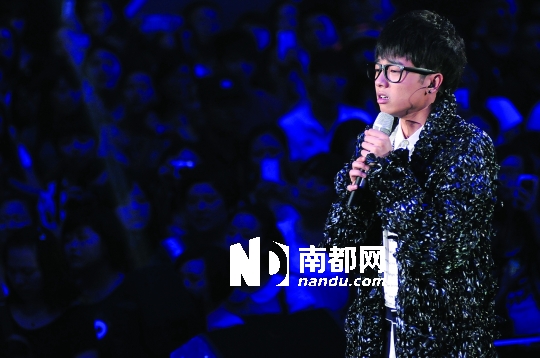 v神首现身 范爷找春春开涮