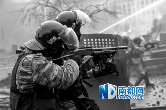 乌克兰解散精锐<em>特警部队</em>_要闻_南都网