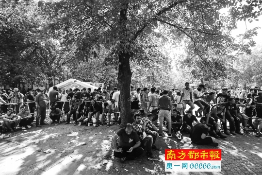 难民潮汹涌 德国要求欧盟伙伴摊份子遭遇反对