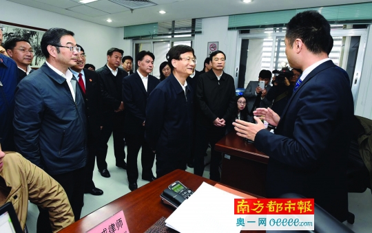 孟建柱在广东调研:坚定不移地推进司法体制改