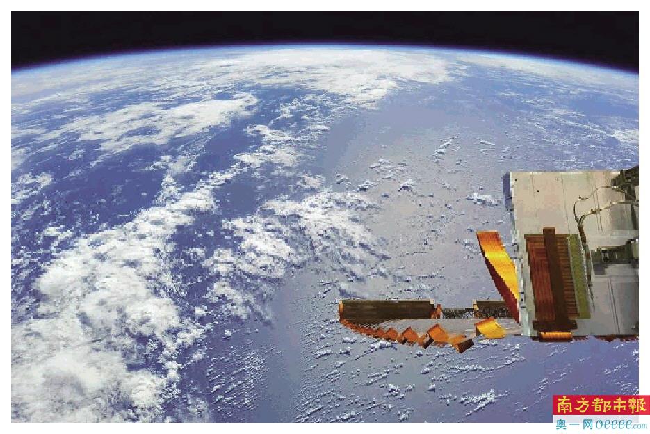 几内亚湾,夹杂潮湿水汽的西南季风。 航天员 汤洪波 摄