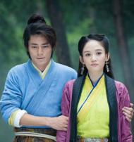 王菲离婚后戴口罩抵首都机场 面容憔悴