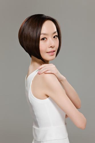 《鲁豫有约》英国行 陈鲁豫获封形象大使